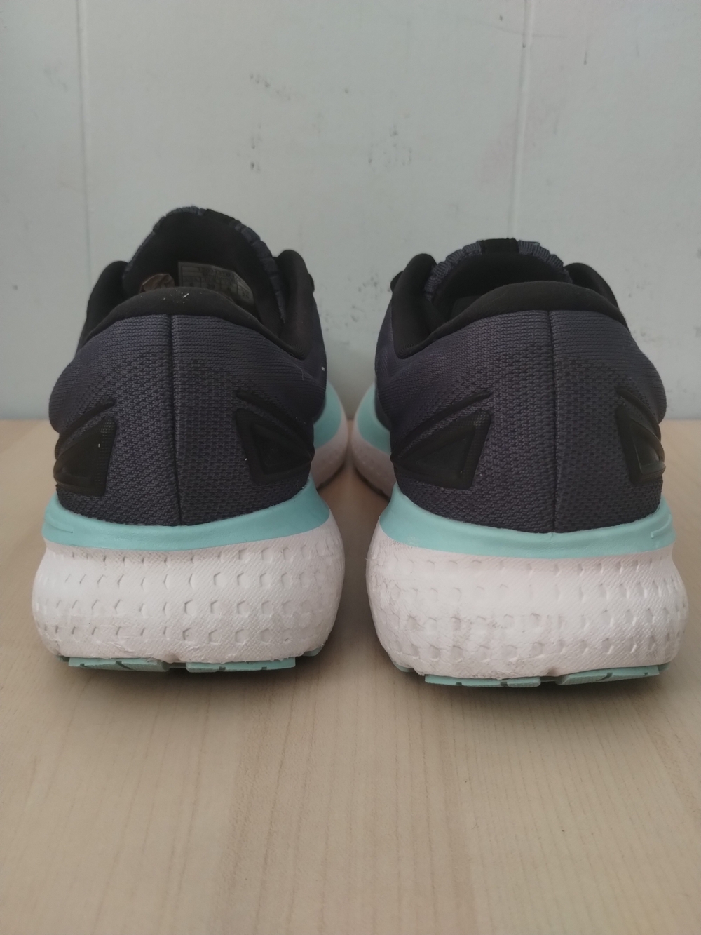 Brooks Women's Glycerin 19 Running Shoes Sneakers Gray Purple Aqua - Picture 4 of 5
